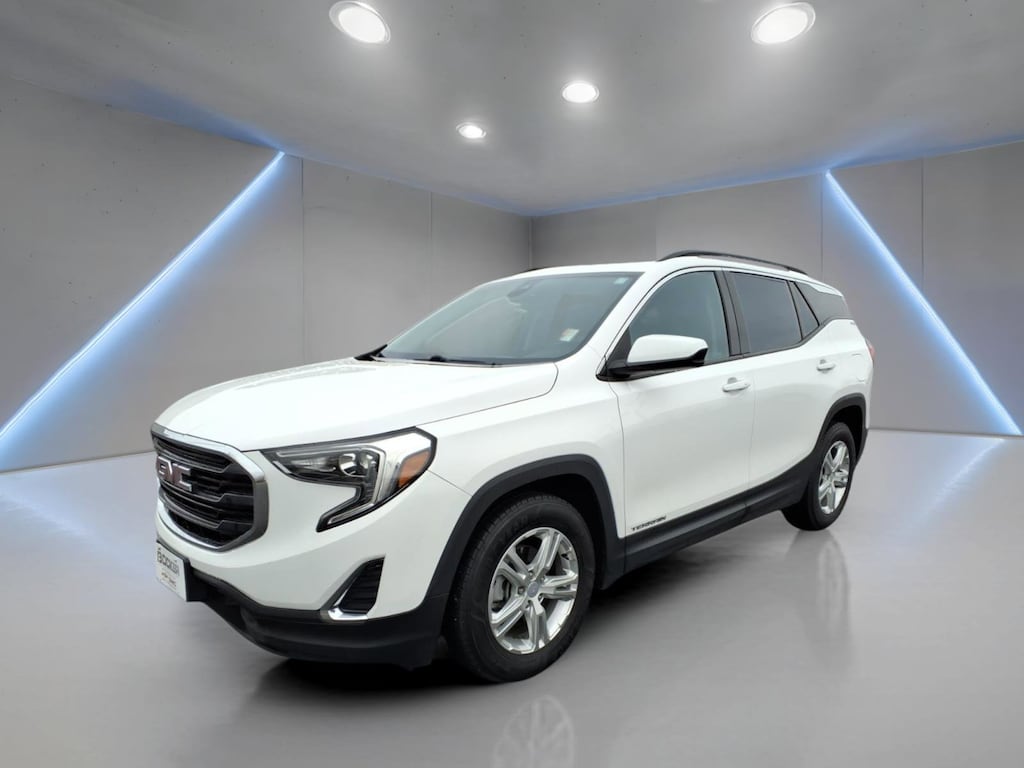 Used 2020 GMC Terrain SLE SUV