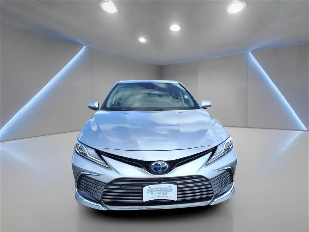 Used 2023 Toyota Camry XLE with VIN 4T1F31AK8PU614817 for sale in Freeport, IL