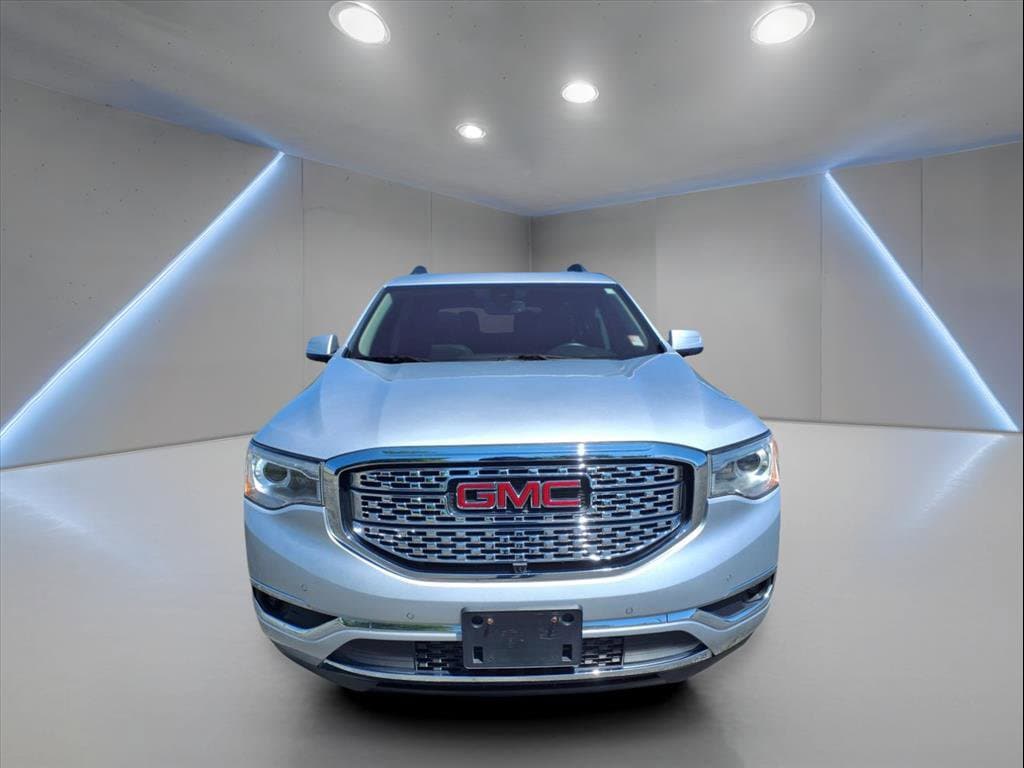 Used 2017 GMC Acadia Denali with VIN 1GKKNPLS3HZ176696 for sale in Freeport, IL
