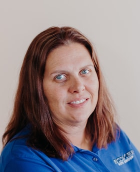 Staff member Amanda Schock from ID_f37dac7eb561