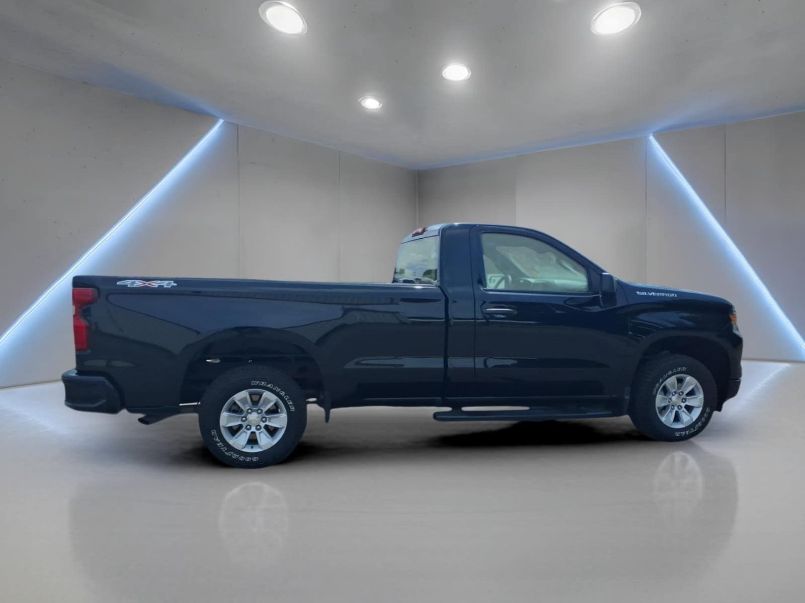 2023 Chevrolet Silverado 1500 Work Truck - Photo 8
