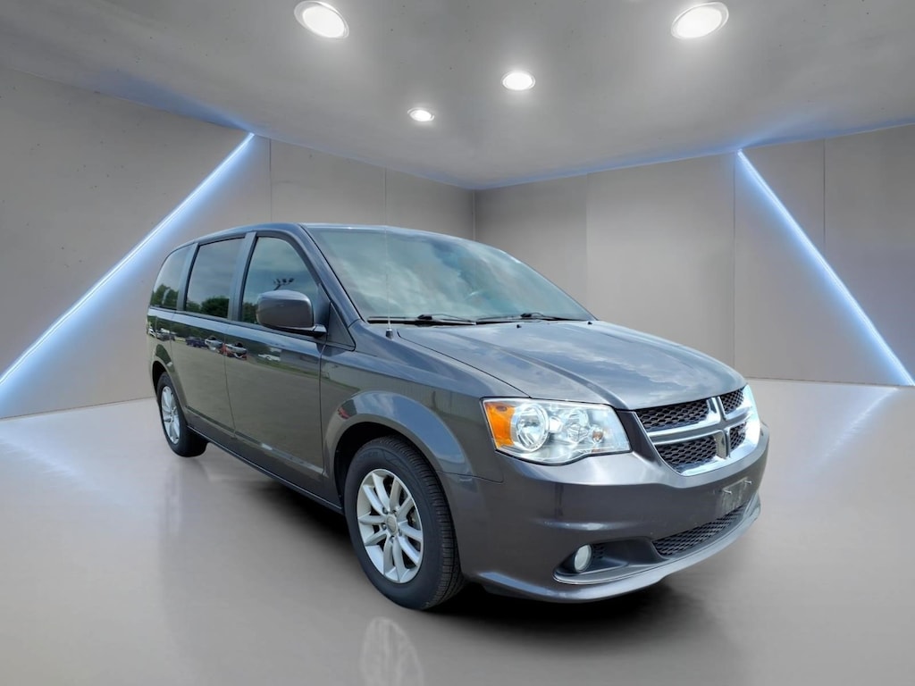 Used 2020 Dodge Grand Caravan SE Plus Minivan