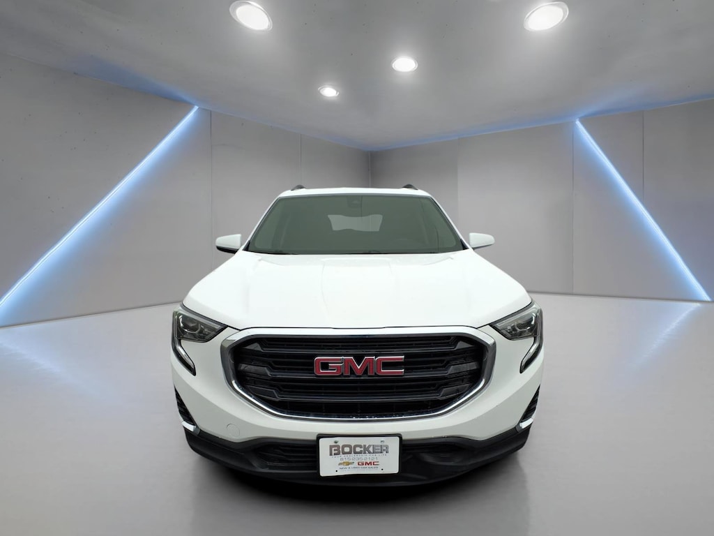 Used 2020 GMC Terrain SLE SUV