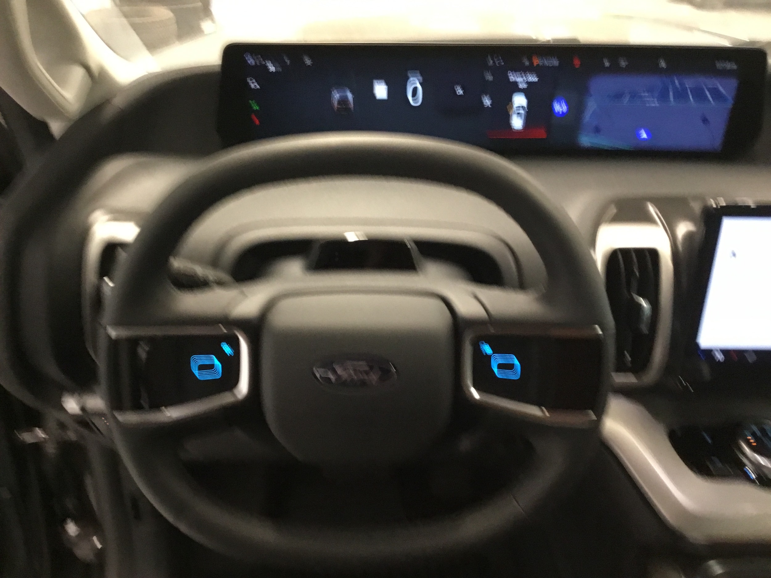2025 Ford Expedition Active - Photo 10