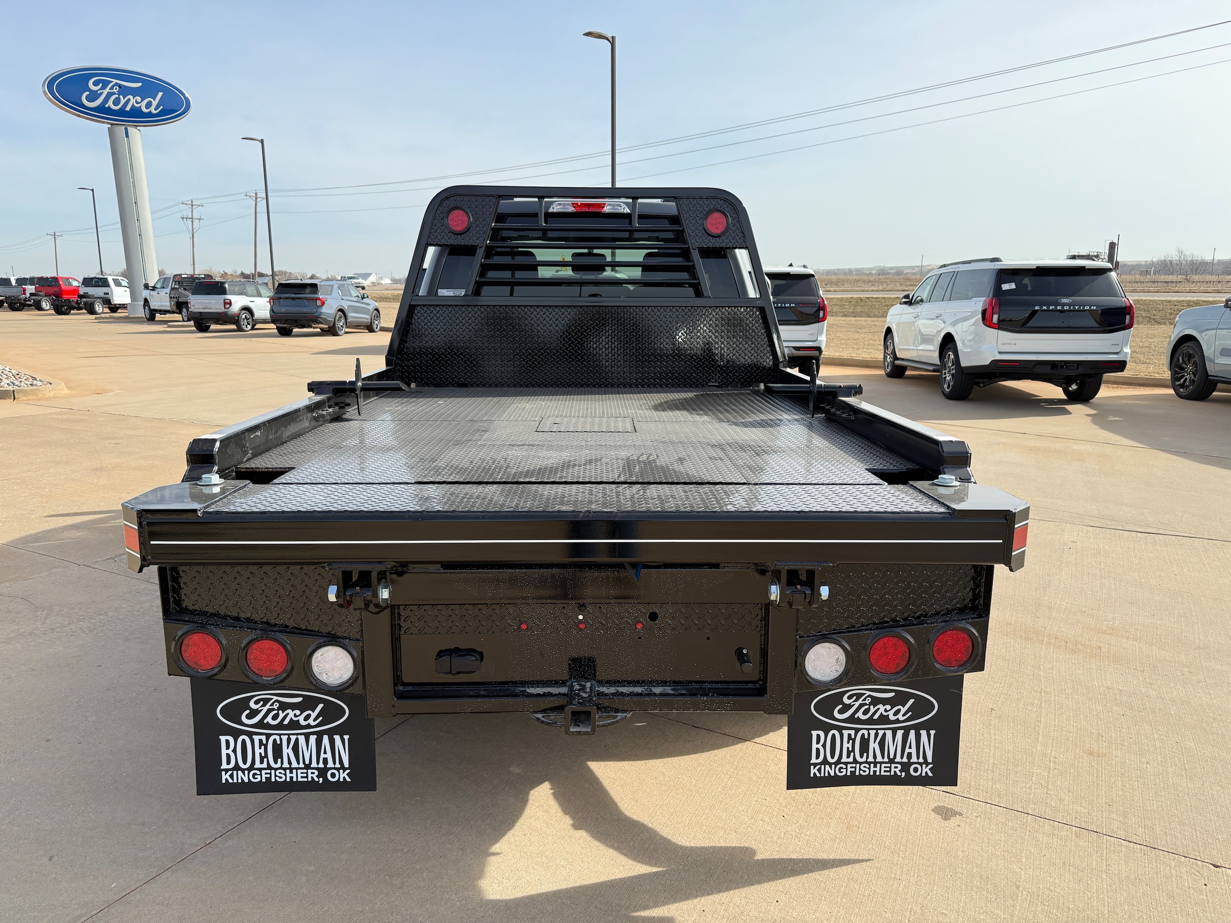 2026 Ford F-350 Super Duty XLT - Photo 6