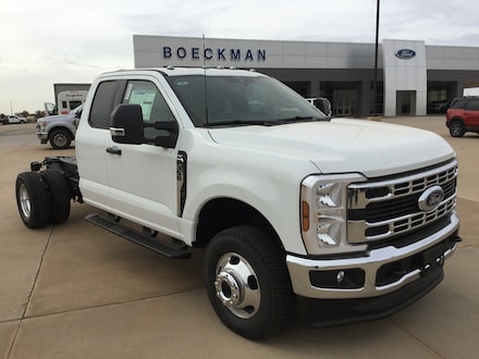 2026 Ford Super Duty F-350 DRW XLT XLT 4WD SuperCab 168 WB 60 CA