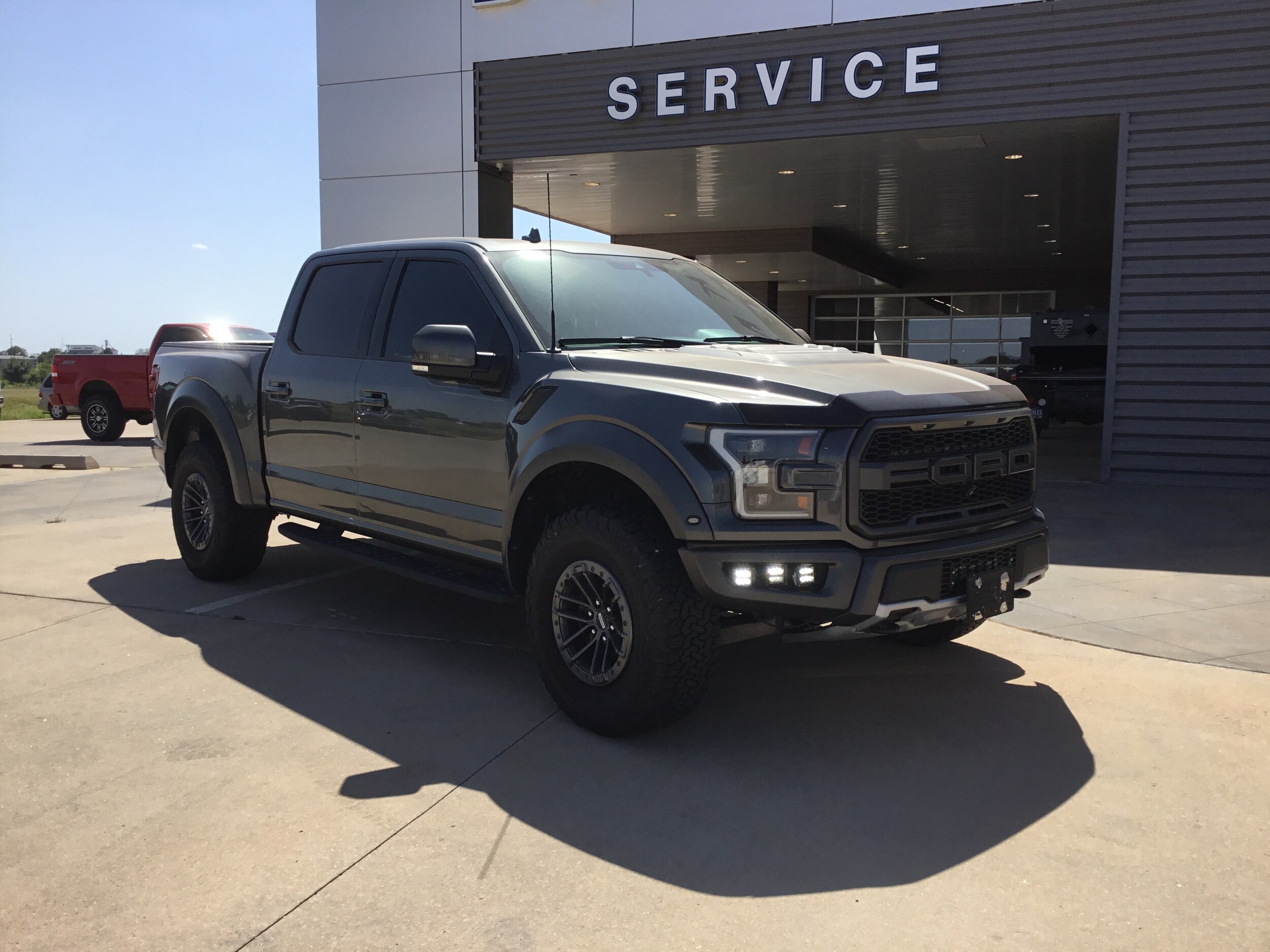 Used 2019 Ford F-150 Raptor with VIN 1FTFW1RG9KFC09235 for sale in Kingfisher, OK