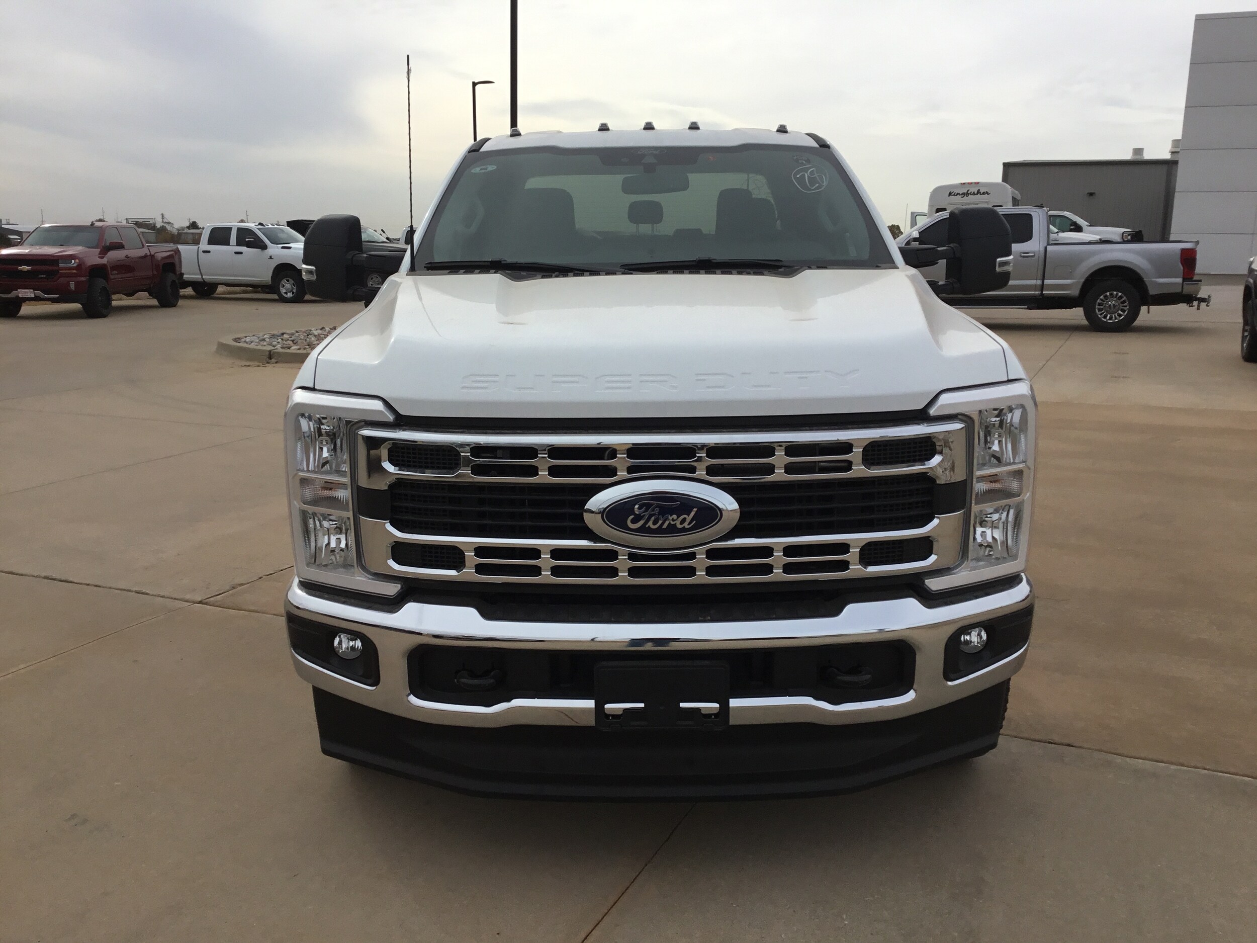 2026 Ford F-350 XLT photo 2