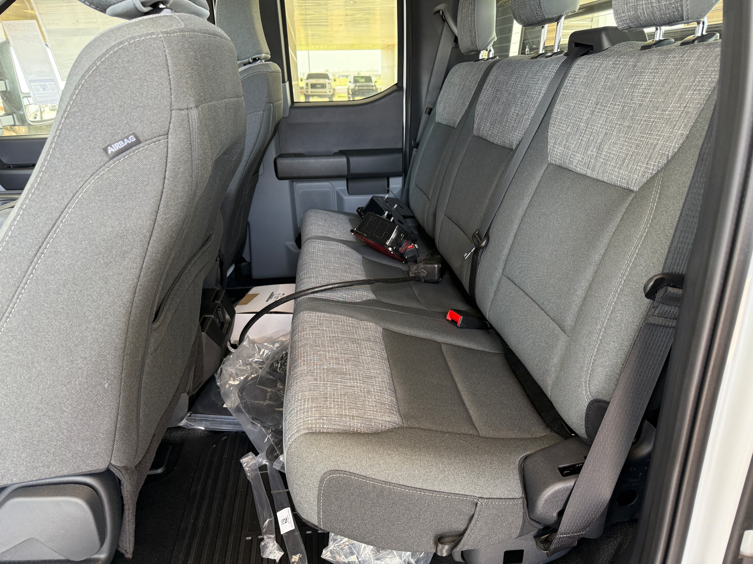 2026 Ford F-350 Super Duty Chassis Cab XLT - Photo 13