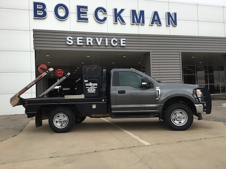 2020 Ford Super Duty F-350 SRW XLT XLT 4WD Reg Cab 145 WB 60 CA