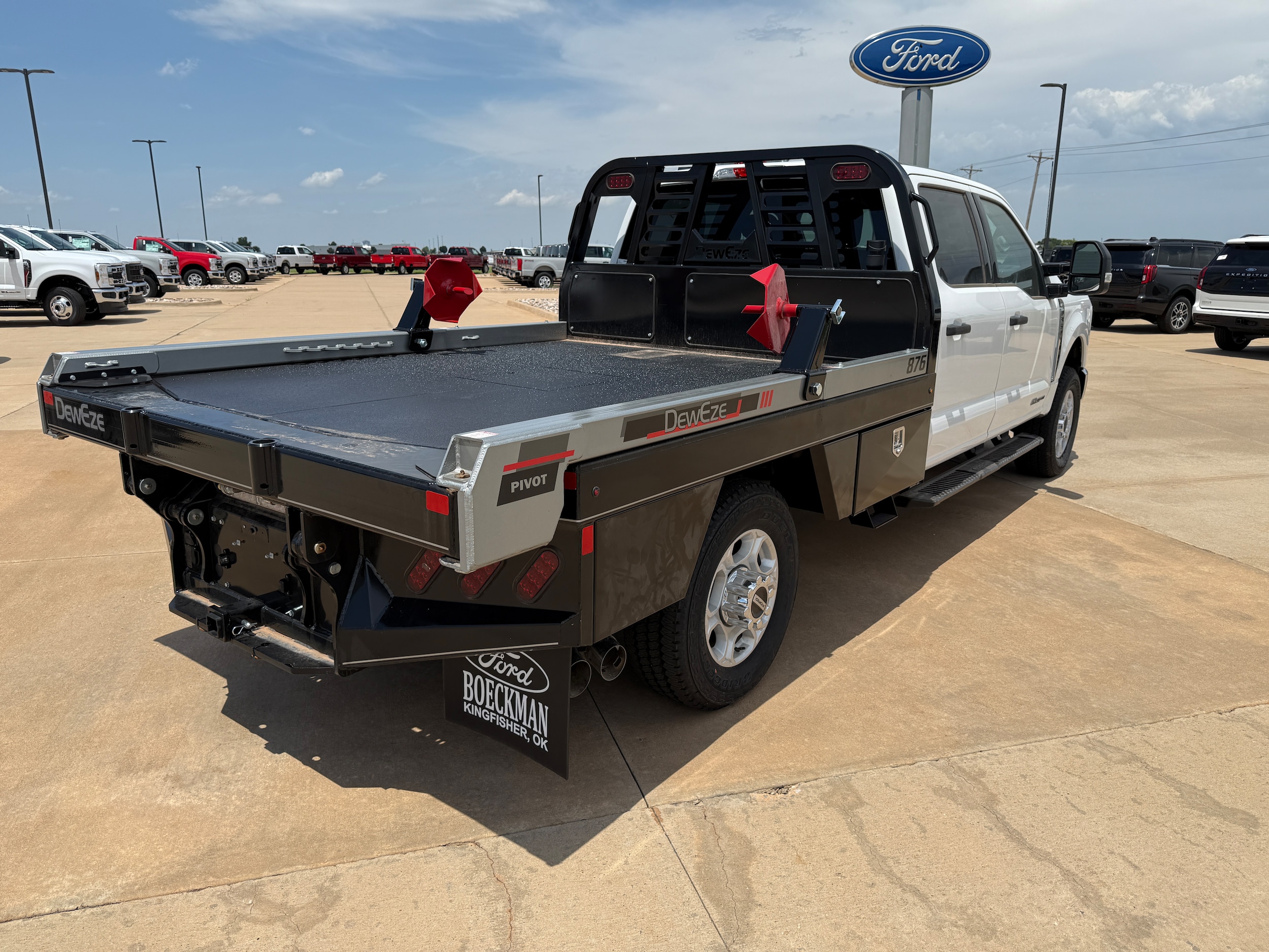 2026 Ford F-350 Super Duty XLT - Photo 7