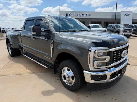 2024 Ford Super Duty F-350 DRW LARIAT LARIAT 4WD Crew Cab 8 Box