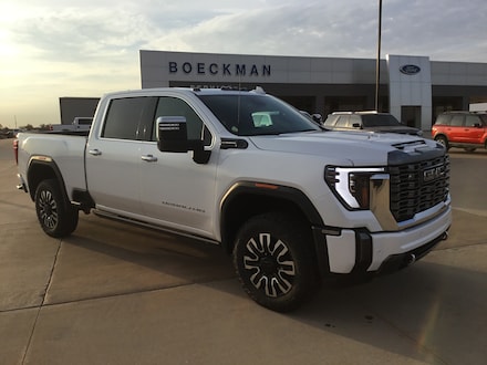 2024 GMC Sierra 2500HD Denali Ultimate 4WD Crew Cab 159 Denali Ultimate