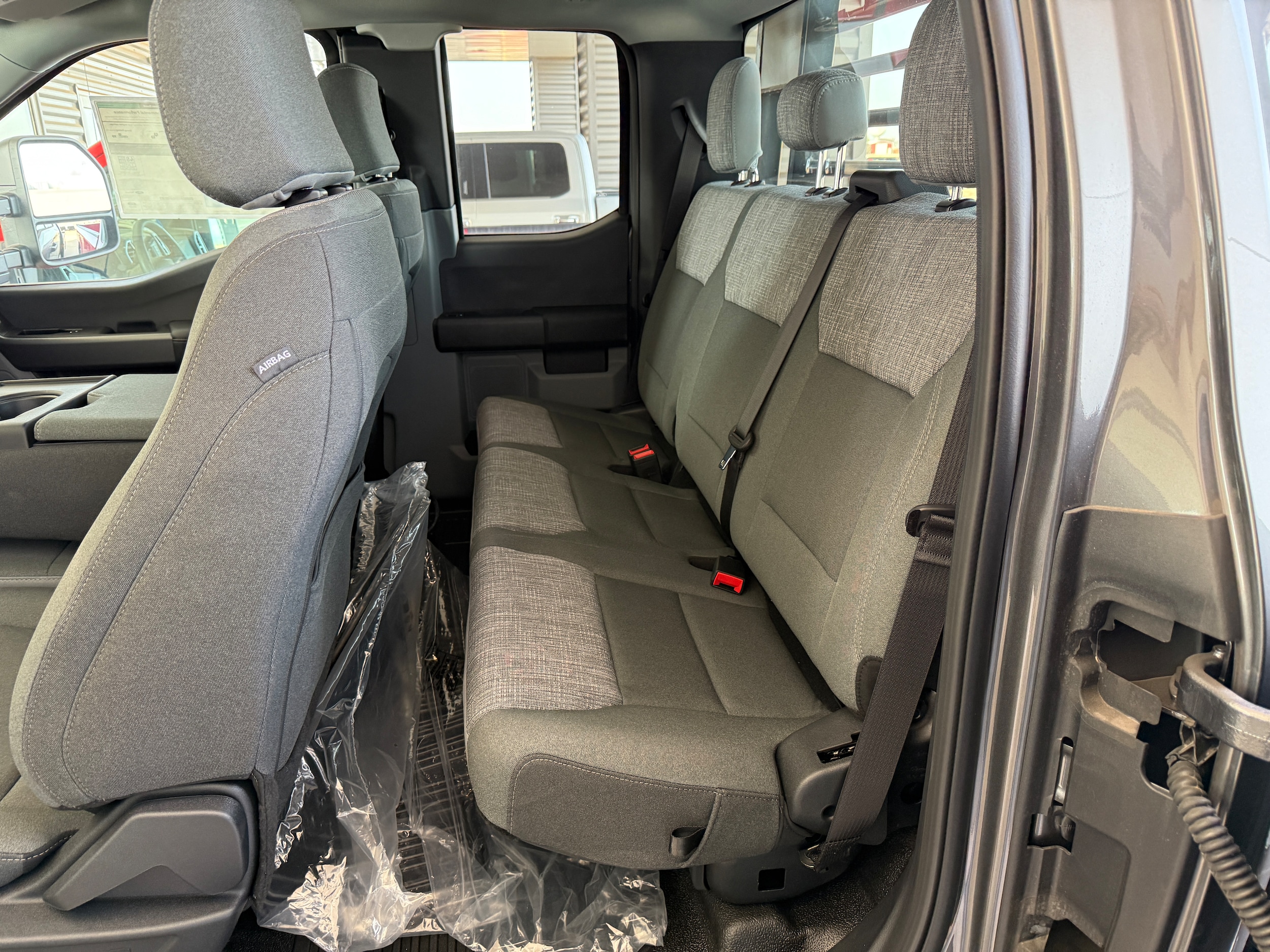 2026 Ford F-350 Super Duty XLT - Photo 13