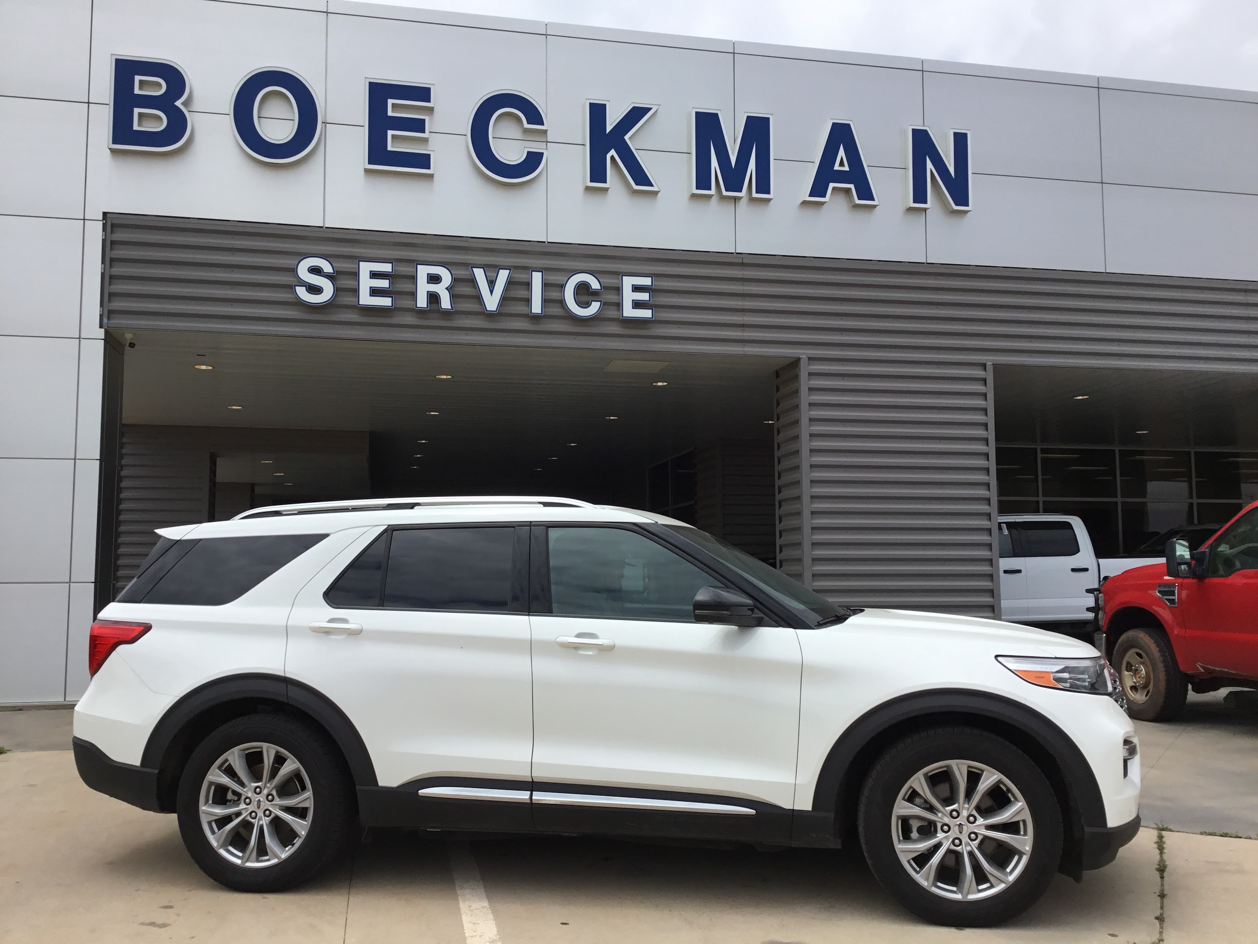 Used 2020 Ford Explorer Limited with VIN 1FMSK7FH2LGB92828 for sale in Kingfisher, OK