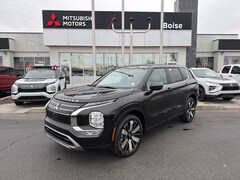 2025 Mitsubishi Outlander SE SUV