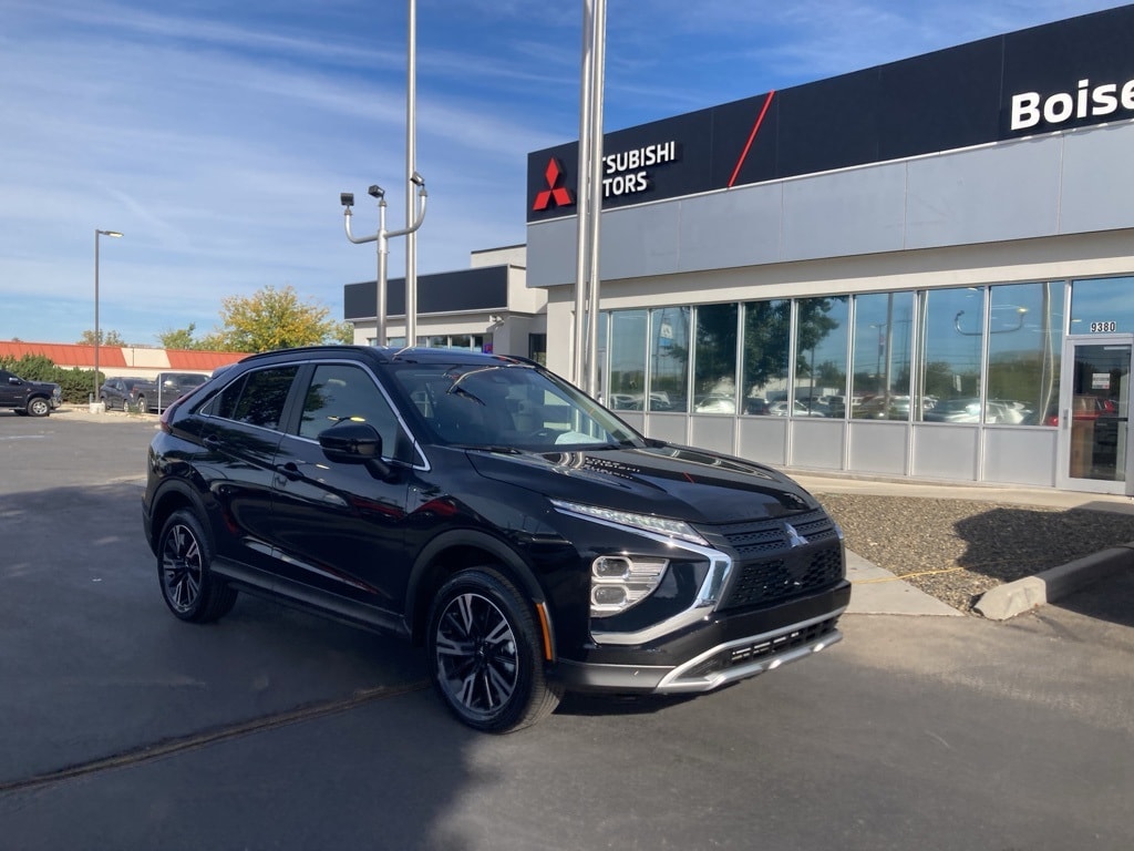 2026 Mitsubishi Eclipse Cross SE's photo