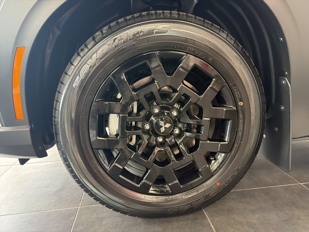 New 2025 Mitsubishi Outlander SUV