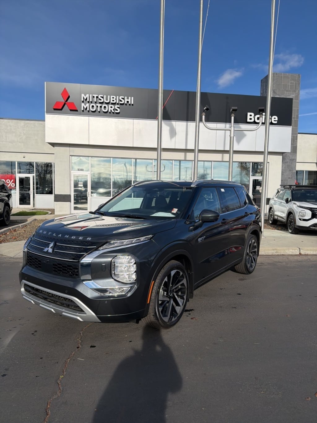 New 2025 Mitsubishi Outlander PHEV SEL SUV