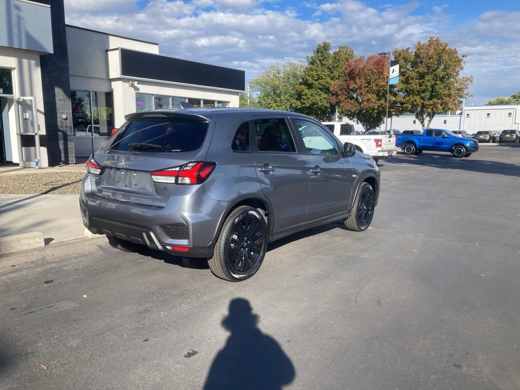 New 2025 Mitsubishi Outlander Sport 2.0 LE SUV
