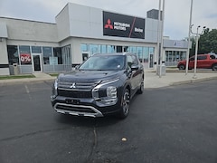 2025 Mitsubishi Outlander PHEV SEL SUV