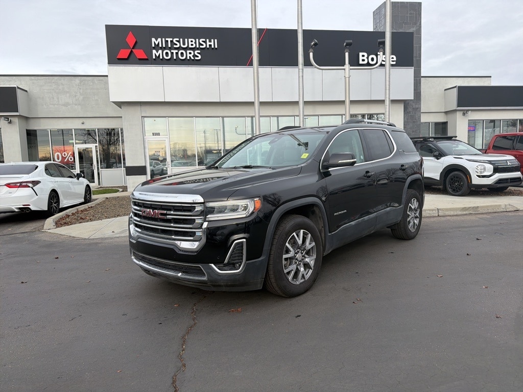 2023 GMC Acadia SLT's photo