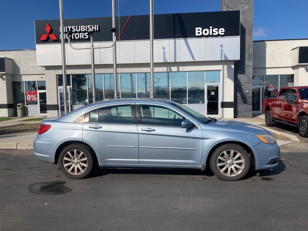 Used 2012 Chrysler 200 Touring with VIN 1C3CCBBB1CN239373 for sale in Boise, ID