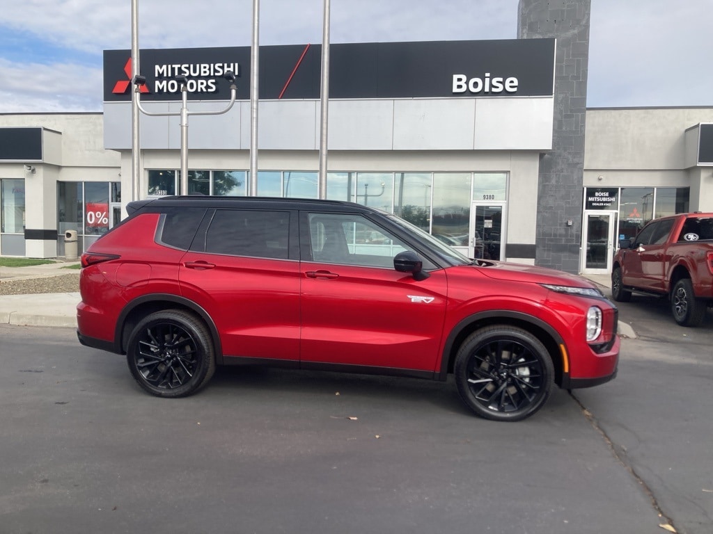 New 2025 Mitsubishi Outlander PHEV SEL SUV