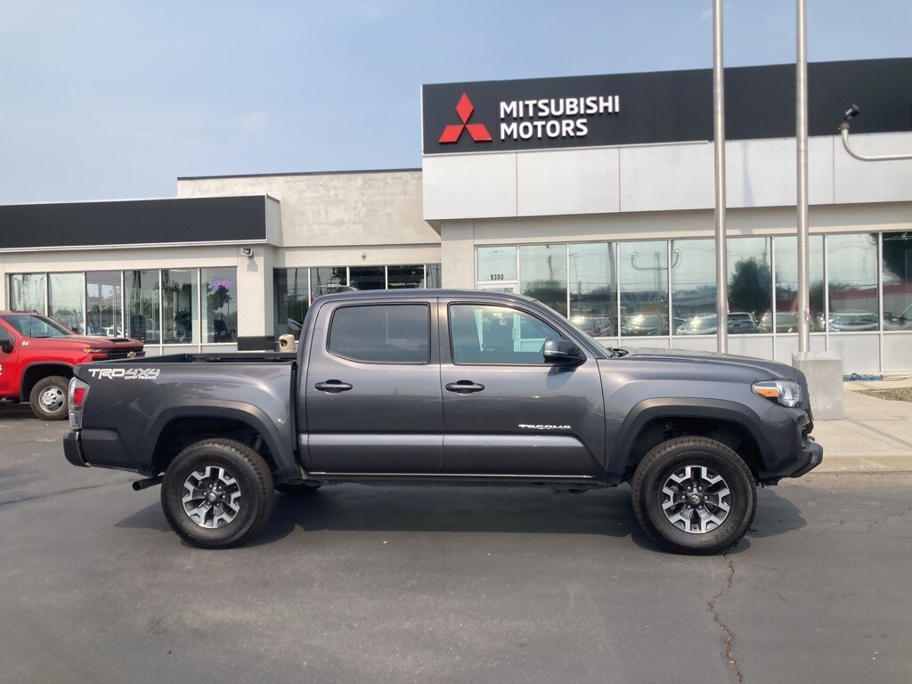 2023 Toyota Tacoma V6 photo 4