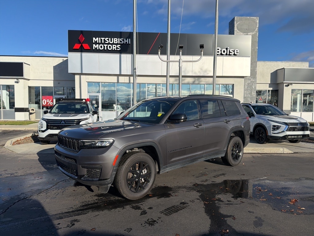 2024 Jeep Grand Cherokee L Altitude's photo