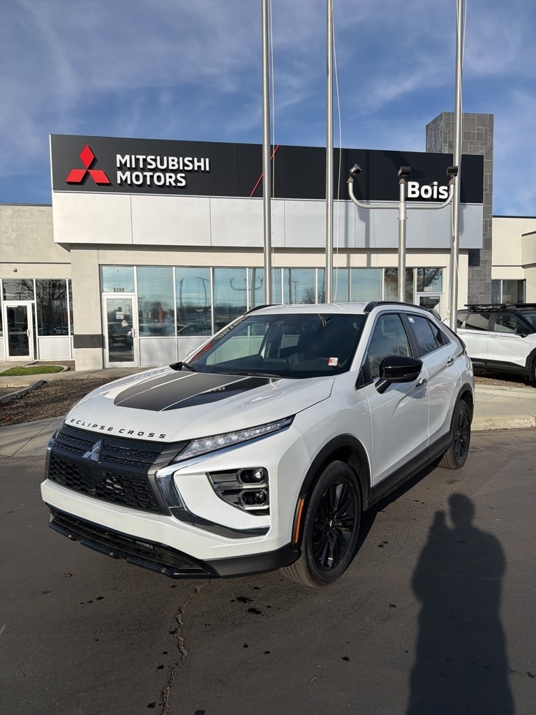 2025 Mitsubishi Eclipse Cross Black Edition's photo