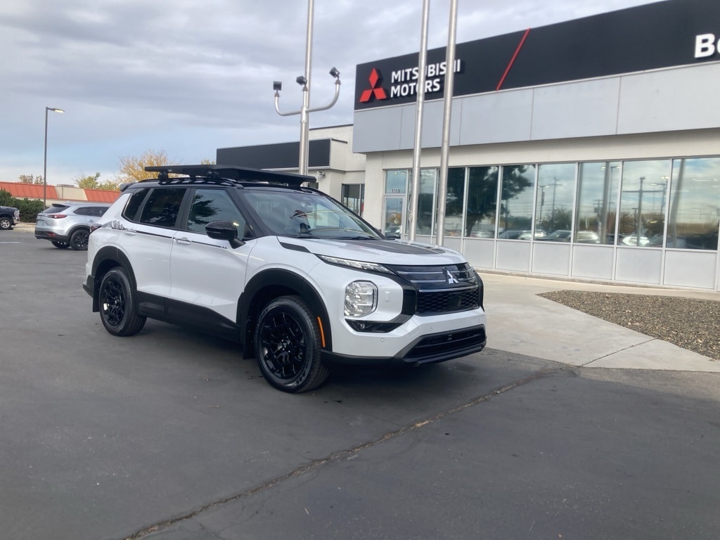 New 2025 Mitsubishi Outlander Trail Edition SUV