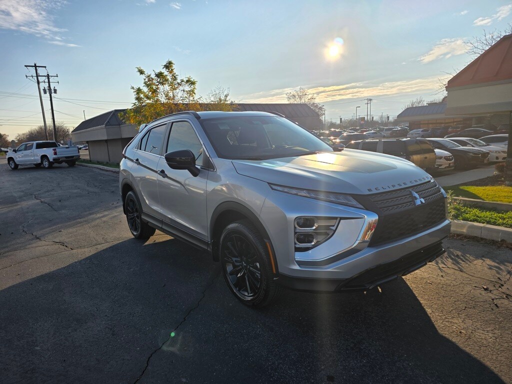 2026 Mitsubishi Eclipse Cross SEL photo 3