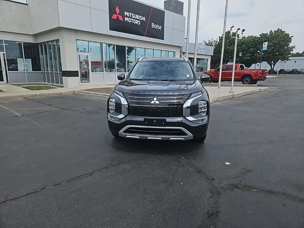 2025 Mitsubishi Outlander PHEV SEL photo 2
