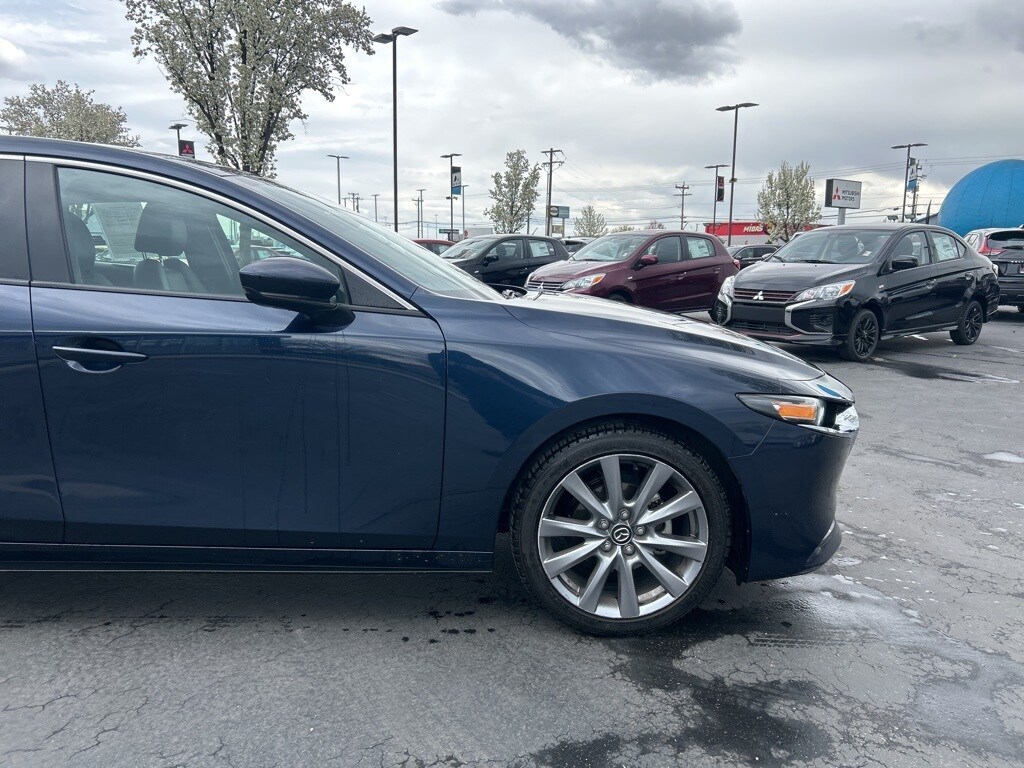 2023 Mazda Mazda3 Sedan 2.5 Select photo 4