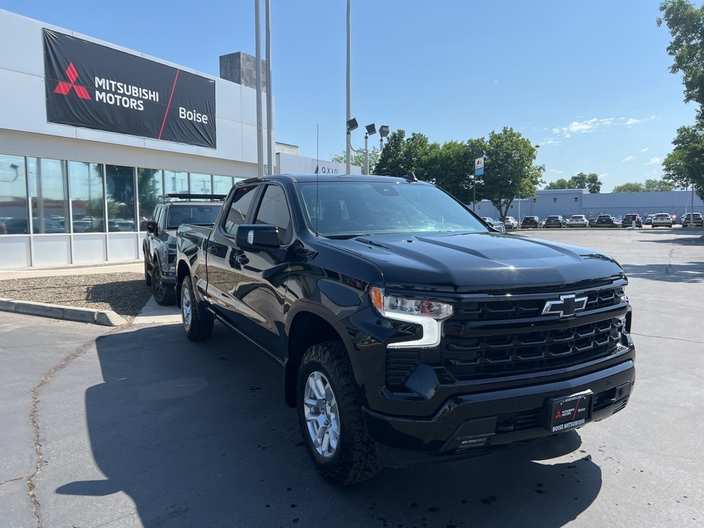 Used 2024 Chevrolet Silverado 1500 RST with VIN 1GCUDEE84RZ160733 for sale in Boise, ID