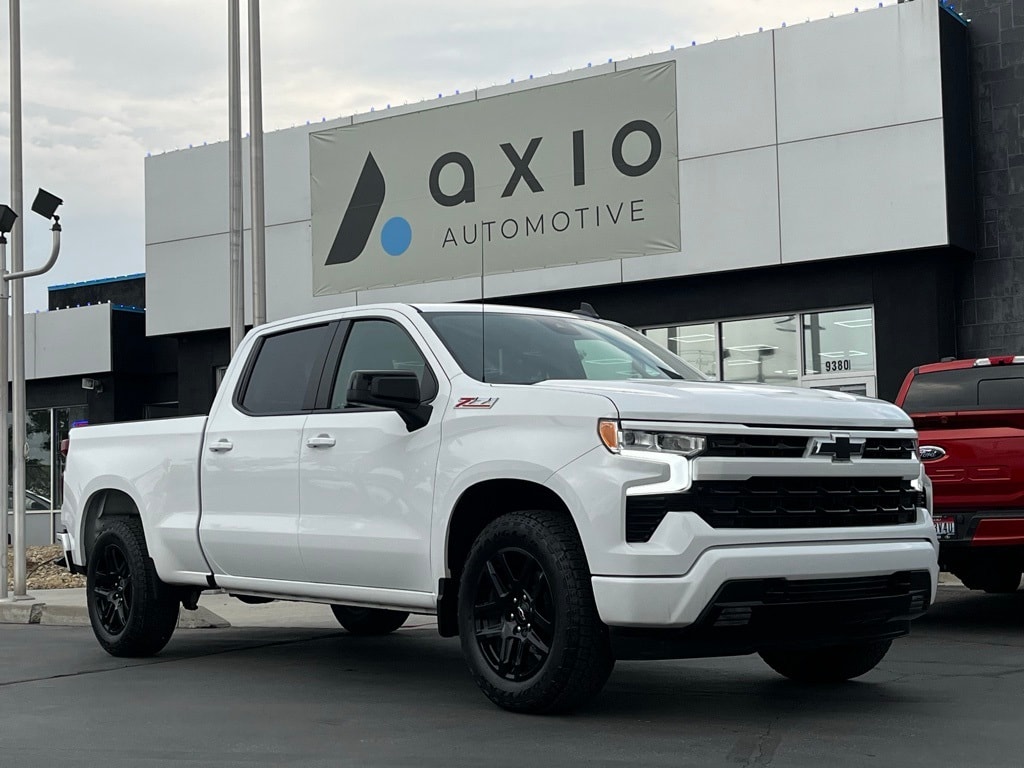 Used 2024 Chevrolet Silverado 1500 RST with VIN 1GCUDEED3RZ139952 for sale in Boise, ID