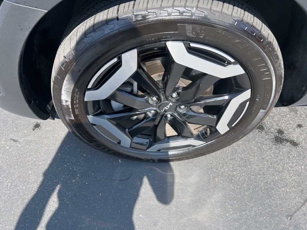 2024 Kia Telluride EX photo 3