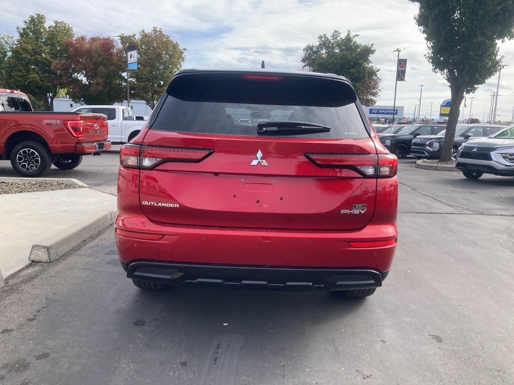 New 2025 Mitsubishi Outlander PHEV SEL SUV