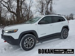New 2021 Jeep Cherokee TRAILHAWK 4X4 Sport Utility for Sale in St Albans VT