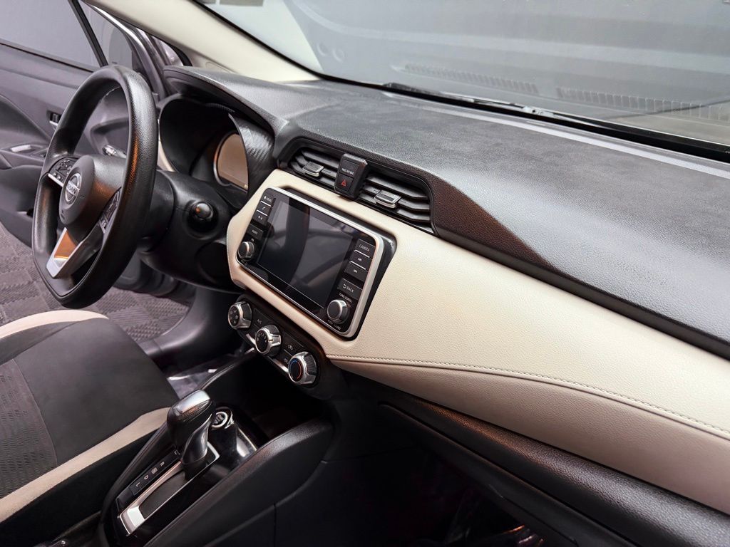 2021 Nissan Versa Sedan SV - Photo 47