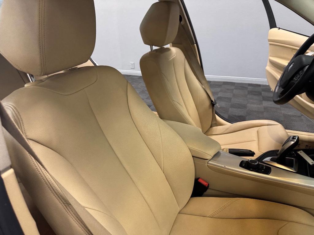 2015 BMW 3 Series 320i - Photo 57