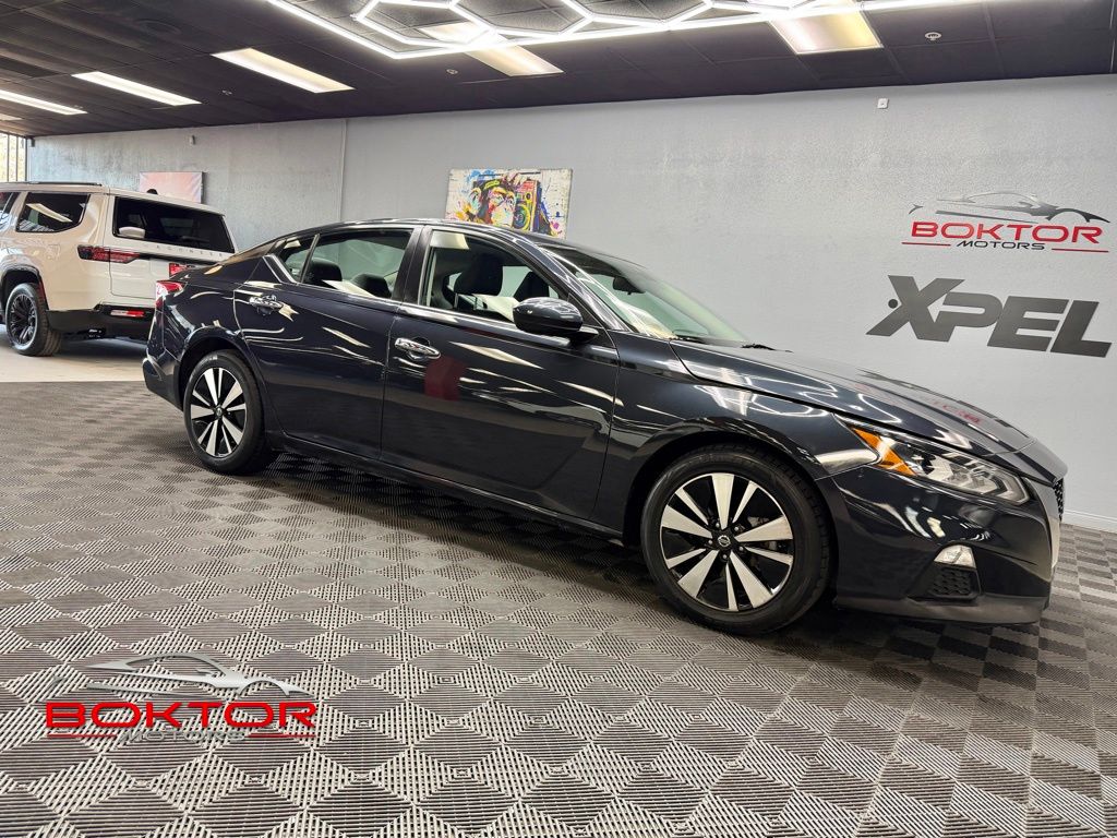 2022 Nissan Altima 2.5 SV's photo