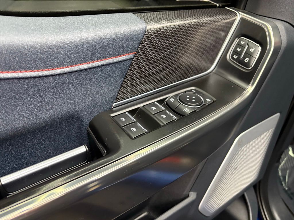 2022 Ford F-150 Raptor - Photo 35