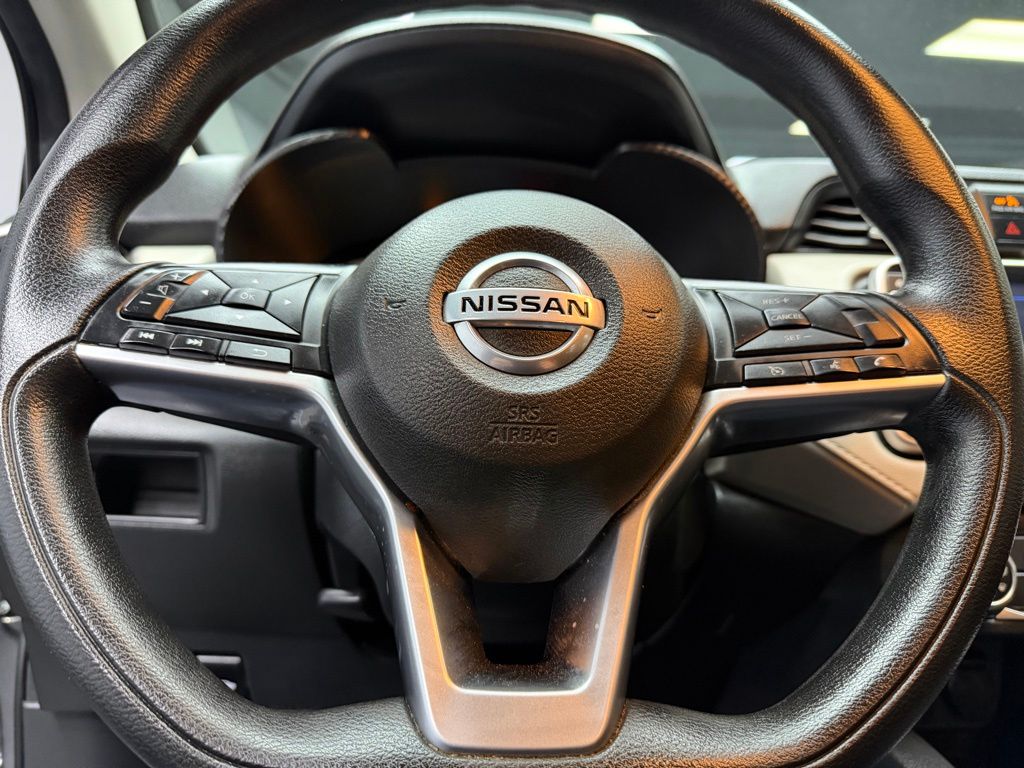 2021 Nissan Versa Sedan SV - Photo 21