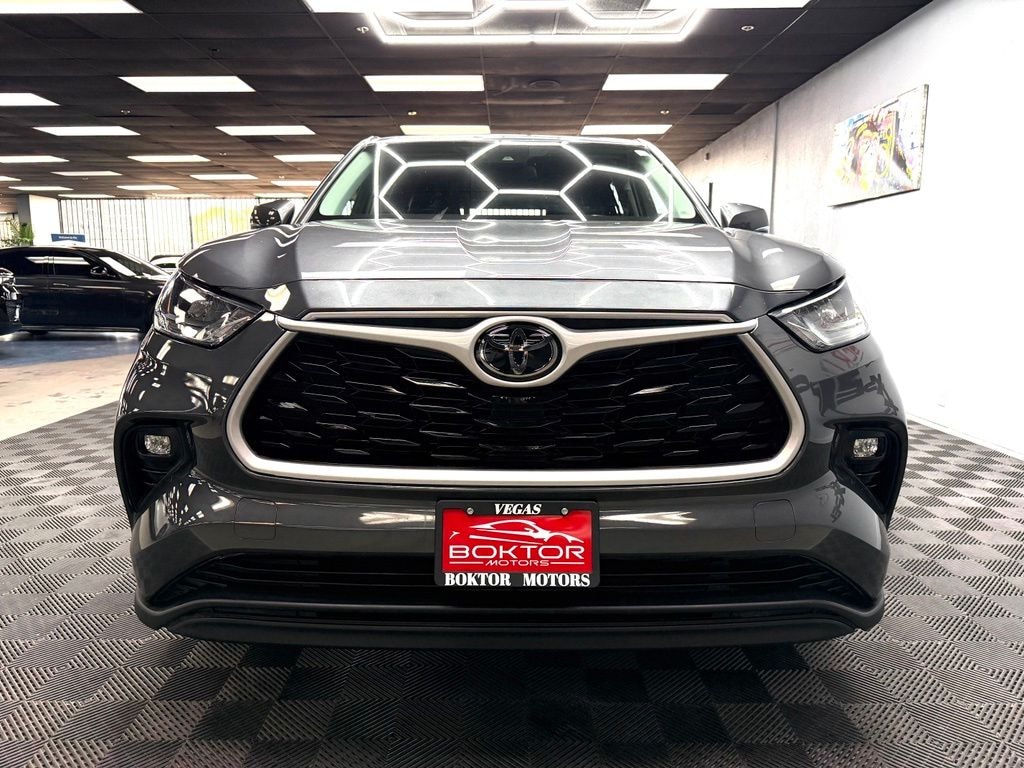 Used 2020 Toyota Highlander LE SUV