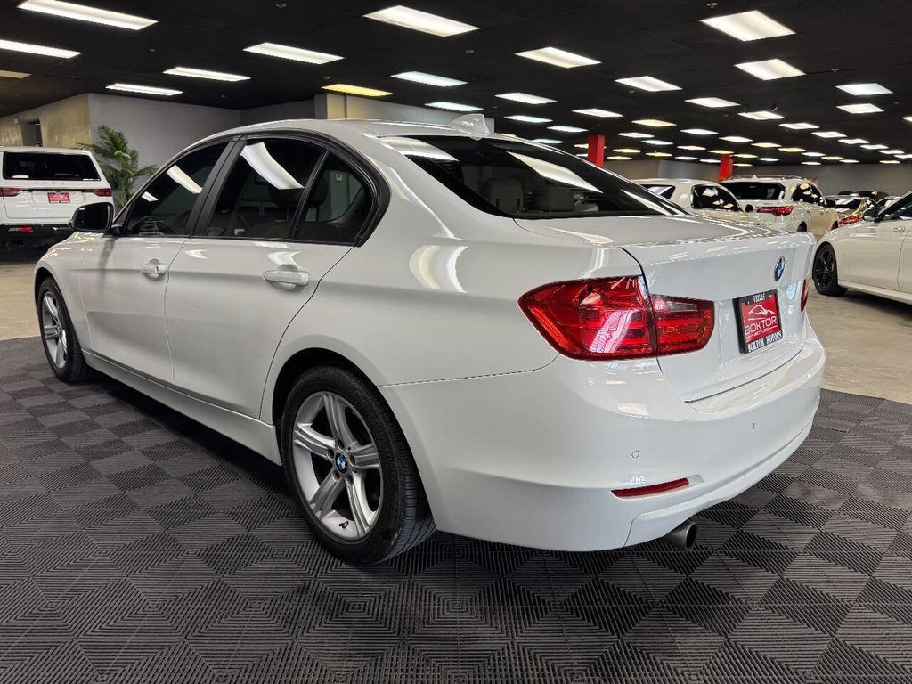 2015 BMW 3 Series 320i - Photo 11
