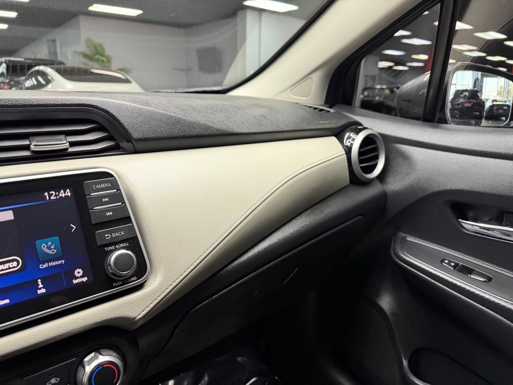 2021 Nissan Versa Sedan SV - Photo 26
