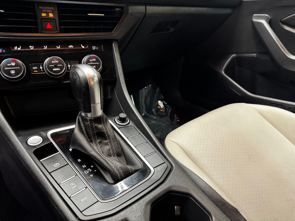 2019 Volkswagen Jetta R-Line - Photo 26