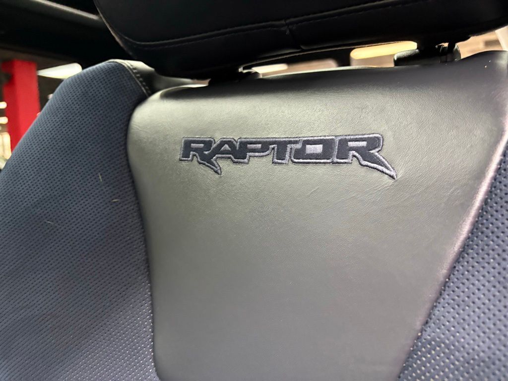 2022 Ford F-150 Raptor - Photo 25